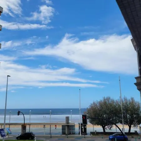 Vivienda Vacacional Playa San Lorenzo Escalera 11 Wifi * Gijón